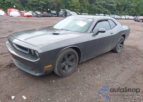 2013 Dodge Challenger Sxt from USA, damaged, VIN 2C3CDYAG3DH561956